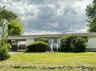 190 S East St, Hull, IL 62343