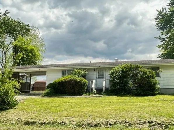 190 S East St, Hull, IL 62343