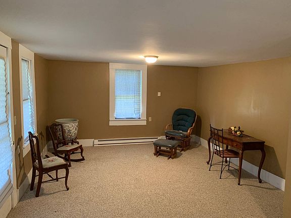 5th image of 865 Hustonville St