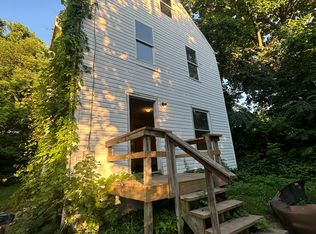 985 Ridgeway Dr, Akron, OH 44311