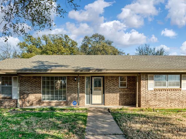 1605 Arrowhead Dr