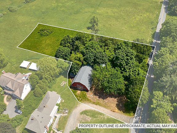 3rd image of 20 Station Rd