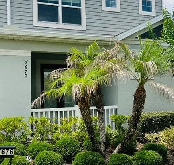 7670 Bowery Dr — Photo 1