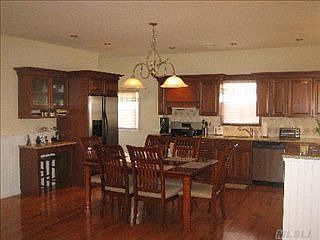 2nd image of 417 Myrtle Ave