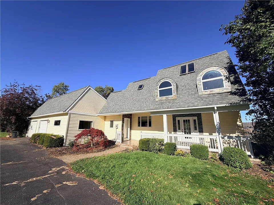 5 Valley View Dr