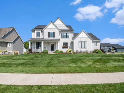 8224 Boardwalk Dr SW, Byron Center, MI, 49315