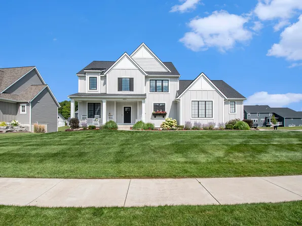 8224 Boardwalk Dr SW, Byron Center, MI 49315