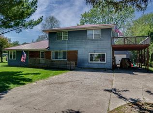 3329 Ravenwood Rd, Fairborn, OH 45324
