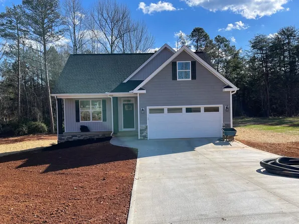 103 Patch Dr, Spartanburg, SC 29302