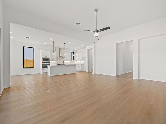 Open-Concept Floor Plan