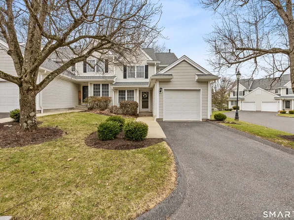 1805 Cypress Drive #1805, Danbury, CT 06810