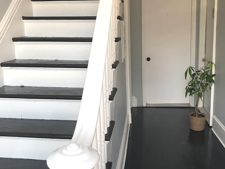 20 Hoyt St #4 — Photo 2