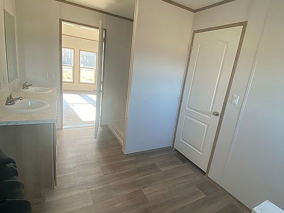 5th image of 763 Opal Rd