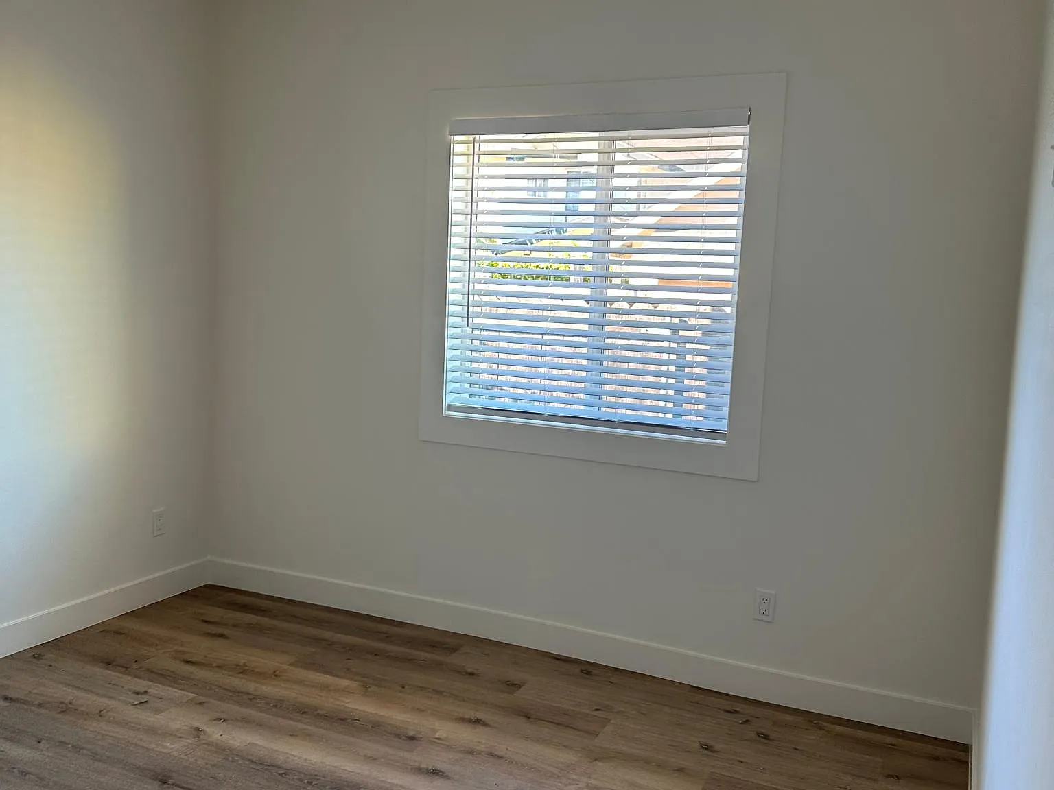 3 bed, 1232 sqft, $4,000 — Photo 4