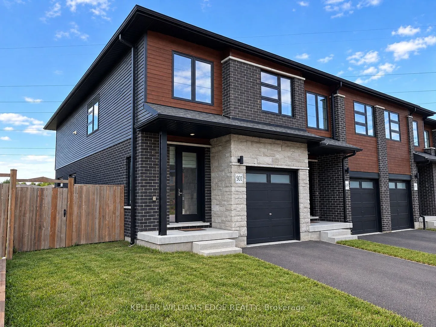 3 bed, $2,900 — Photo 2