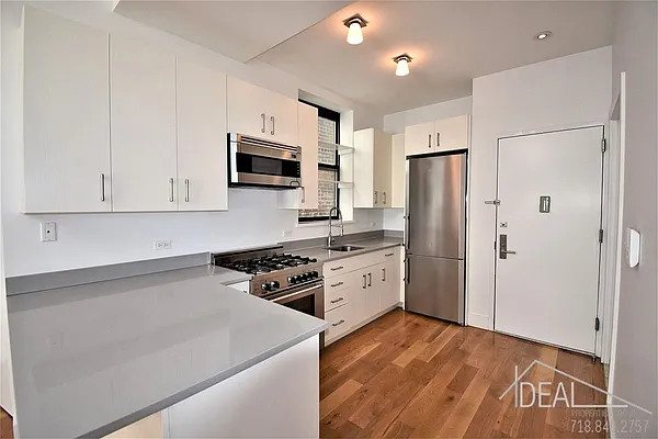 Rented by Ideal Properties Group | media 19