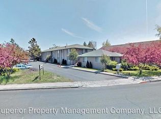 1334 NE Purcell Blvd APT 10, Bend, OR 97701