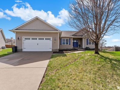 203 Stonebridge Pl, Colona, IL, 61241