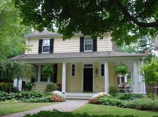 3700 Thornapple St, Chevy Chase, MD 20815