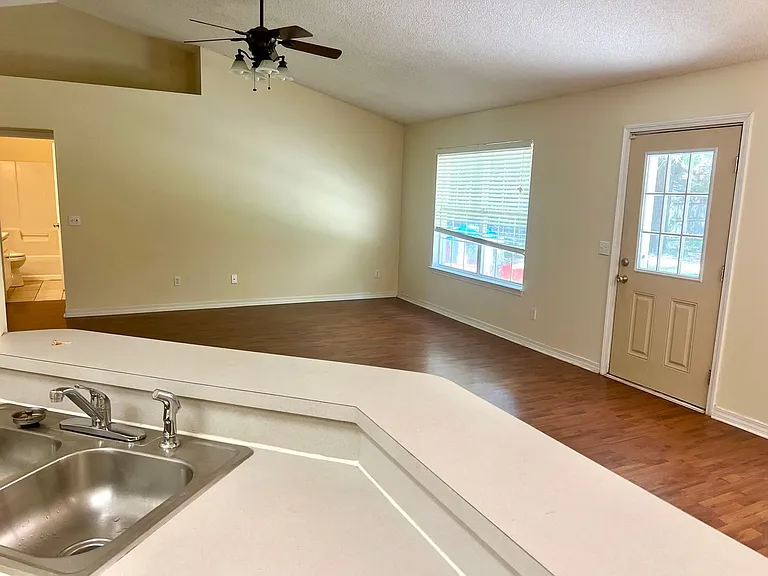 7350 Copter Ln — Photo 37
