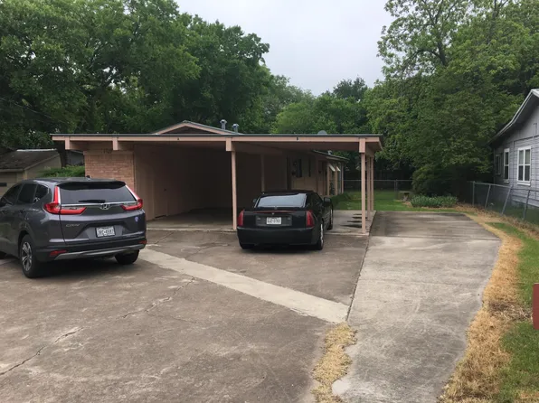 1307 Justin Ln #A, Austin, TX 78757