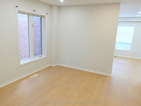 2nd image of 111 Millcliff Cir