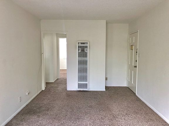 3rd image of 4328 Elm Ave APT 3