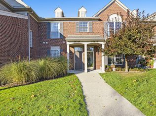 29838 Heritage Pkwy, Warren, MI 48092