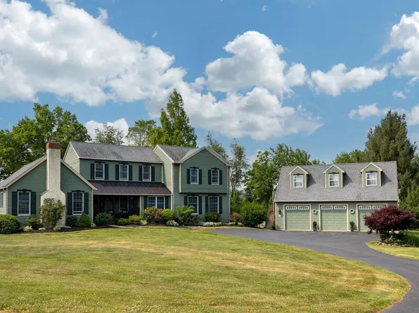 130 Bertolet School Rd, Spring City, PA 19475