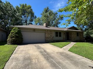 3068 W Countryside Dr, Springfield, MO 65807