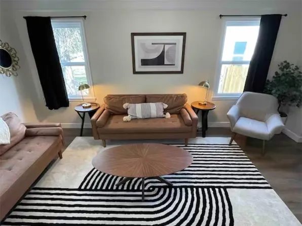 3271 Library Ln, Saint Louis Park, MN 55426