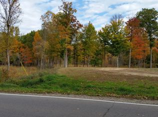 1 Bullard Rd, Hartland, MI 48353