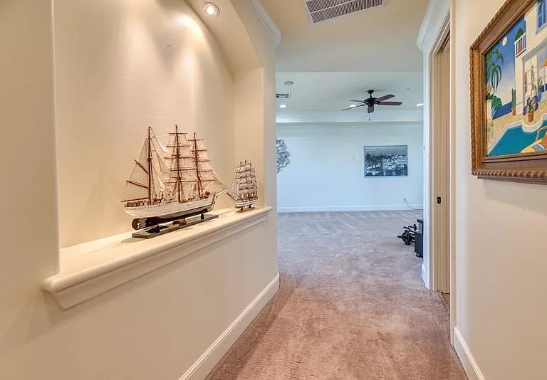 5623 Waters Landing Ln — Photo 35