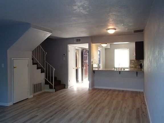 4th image of 1234 Dana Dr APT 2