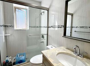 61-42 172nd St #1, Fresh Meadows, NY 11365