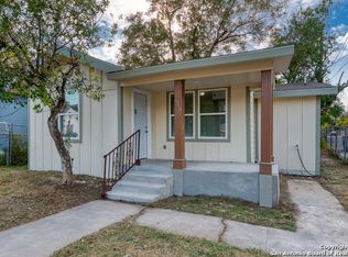 613 N Mittman, San Antonio, TX 78202