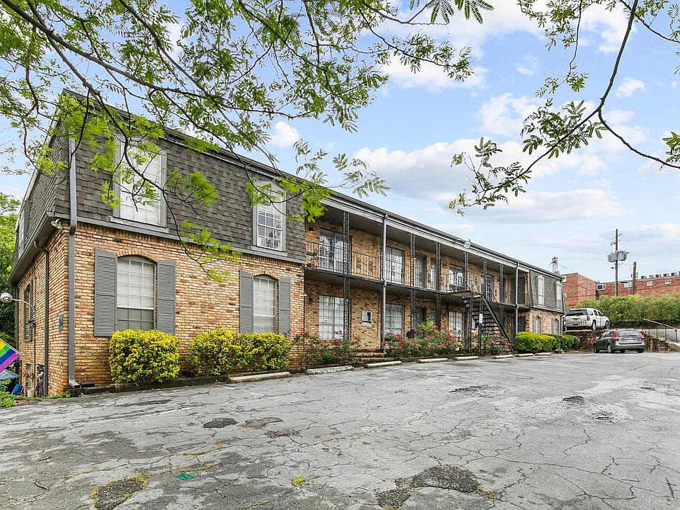 Donegal Place