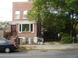 5554 64th St, Flushing, NY 11378