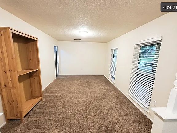 4th image of 13406 Los Indios St Unit 1-M