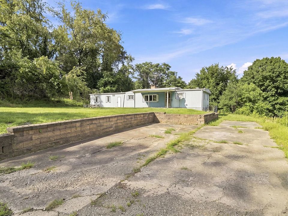 1st image of 4375 Jolene Ln