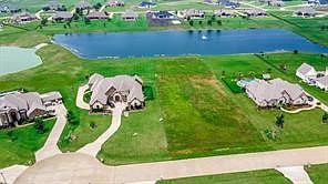 5th image of 2230 Lake Estates Dr