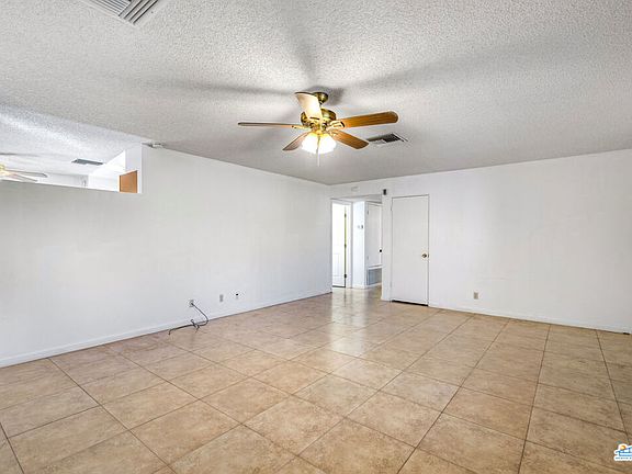 2nd image of 38700 Paradise Way