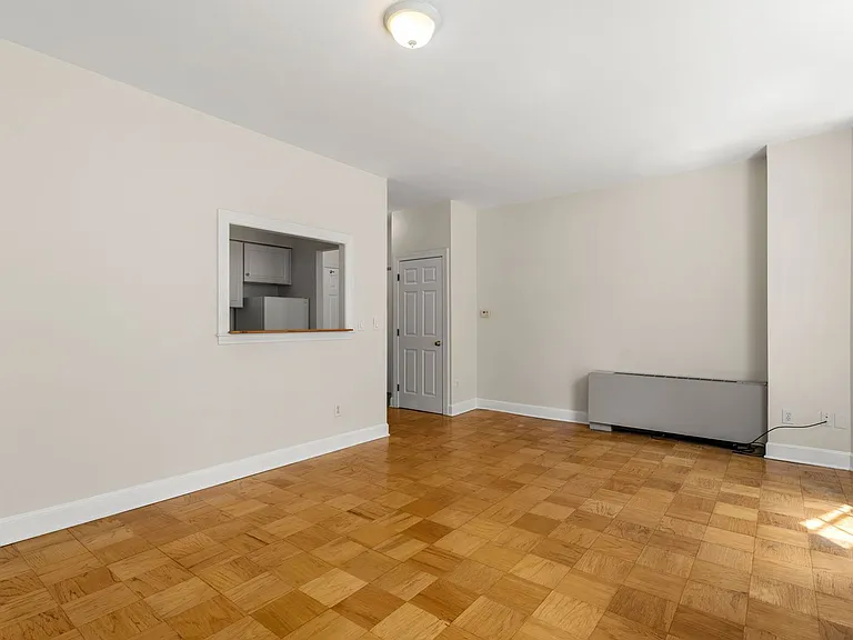 21 Bowdoin St #2C — Photo 6