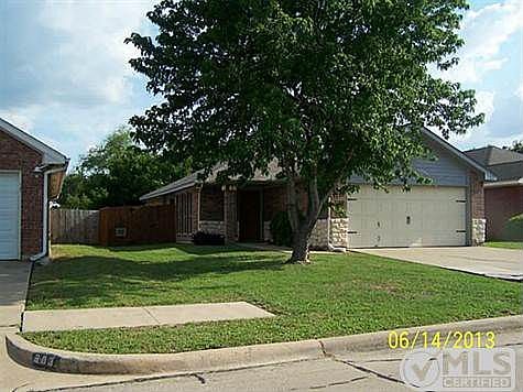 2nd image of 807 Prairie Creek Dr