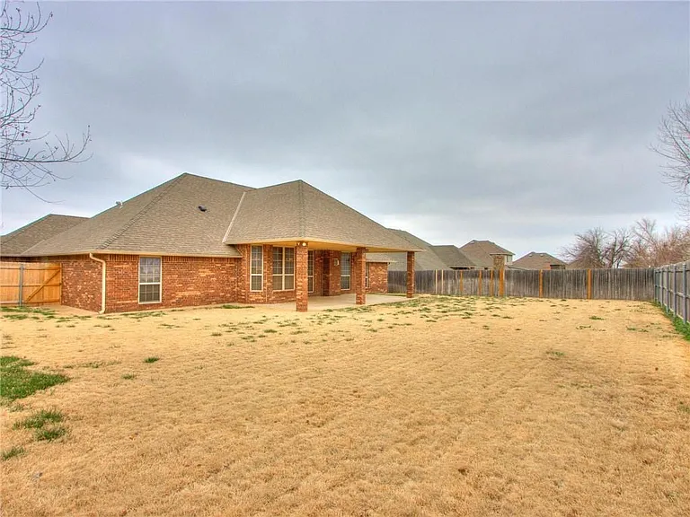 4908 Arbuckle Dr — Photo 34
