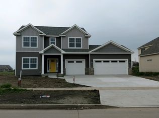3619 Freedom Blvd, Champaign, IL