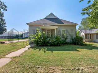 213 N Emporia St, Haven, KS 67543