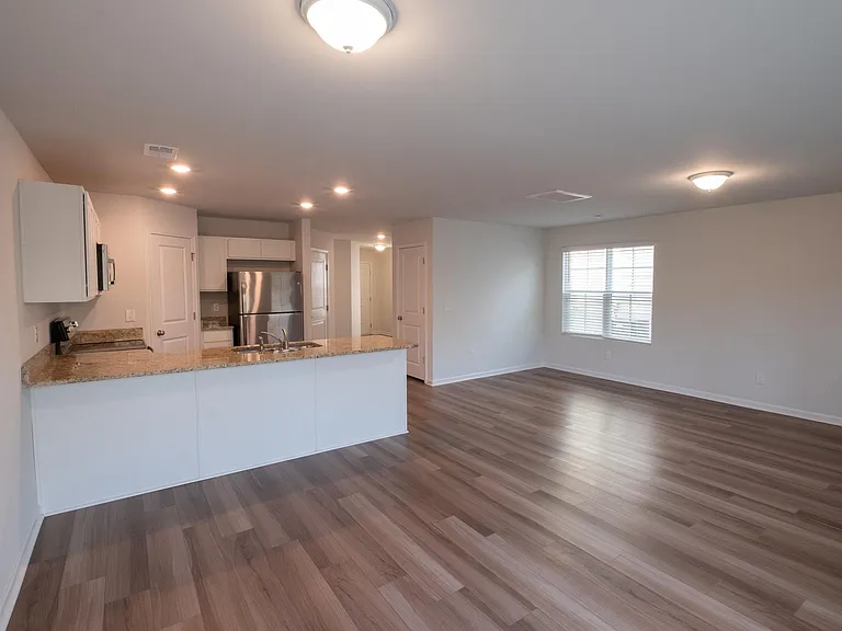 2781 Prince Charles Ct — Photo 9