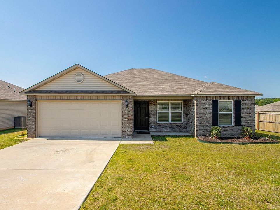 1st image of 11 Wisteria Dr