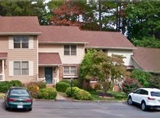 1534 Edgeside Ct, Raleigh, NC 27609